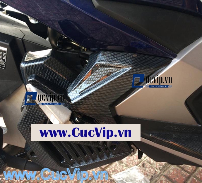 Ốp Gác Chân Sau AirBlade 2016 - 2019 Carbon MS1703