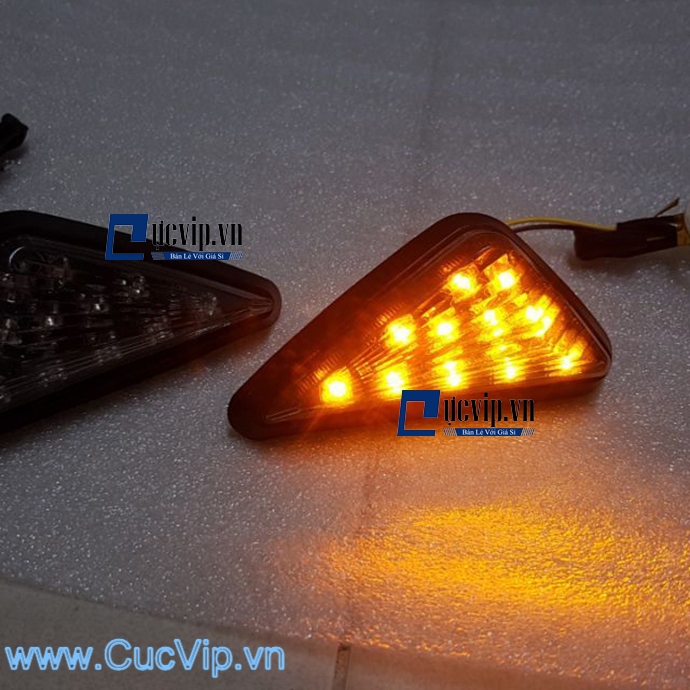 Xi Nhan Độ Winner X Led Tam Giác MS1722