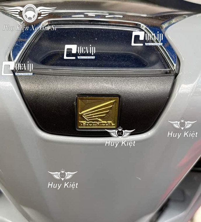 	Tem Dán Titan Logo Honda Cánh Chim Nhỏ Mẫu Xi Vàng Sẵn Keo Dán 3M MS5634