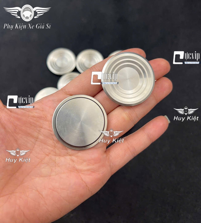 VM Núm Chụp Hộp Sên, Nắp Đậy Catte Salaya Mẫu Thái (Mới) Inox 304 Gắn Xe Wave, Dream, Furute, Future Led, Wave 125i thái, Sirius MS6606