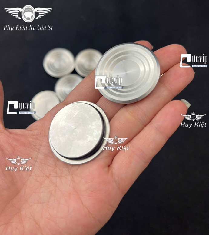 VM Núm Chụp Hộp Sên, Nắp Đậy Catte Salaya Mẫu Thái (Mới) Inox 304 Gắn Xe Wave, Dream, Furute, Future Led, Wave 125i thái, Sirius MS6606