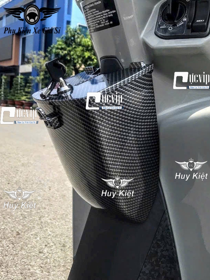 Hộp Giữa Đựng Đồ Mini Carbon [Có Khóa] Gắn Vision 2021 - 2025 MS6669