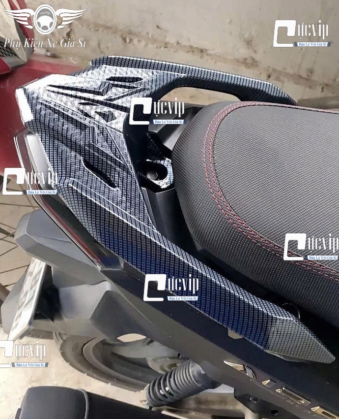 Ốp Cảng Sau Carbon, Xi Mạ Crom Airblade AB 160cc, Airblade 2020 - 2025 125cc 150cc 160cc MS6770 Ốp Cảng Sau Carbon, Xi Mạ Crom Airblade AB 160cc, Airblade 2020 - 2025 125cc 150cc 160cc MS6770