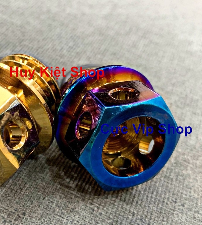 Ốc Nắp Nhớt Kiểu Dáng Vương Miện Titan, Vàng MS2117