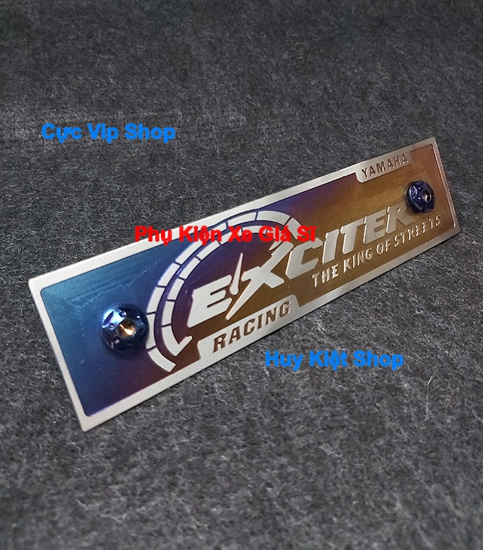 Bảng Tên Exciter Titan 3D (Tặng Kèm 2 Ốc Xi Titan, Vàng) MS2452