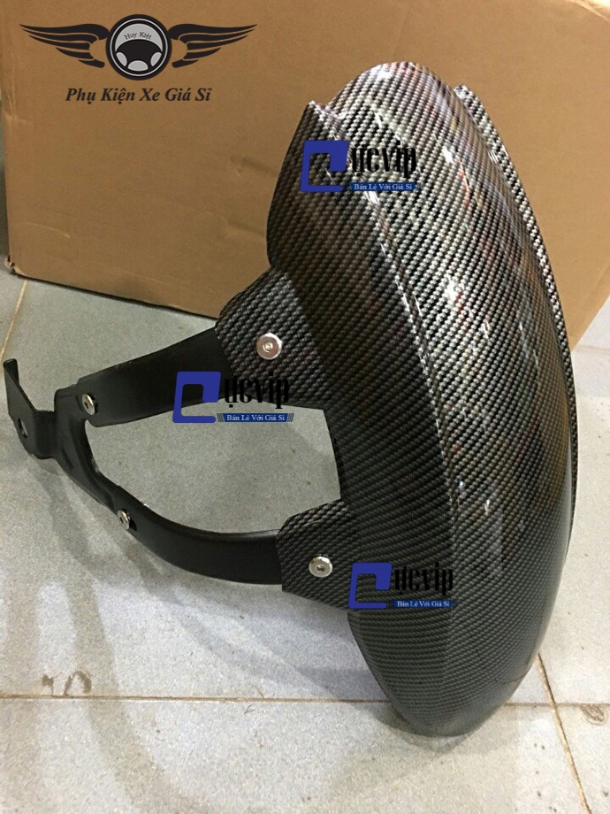 Dè Chắn Bùn 4 chân Winner Carbon MS2813