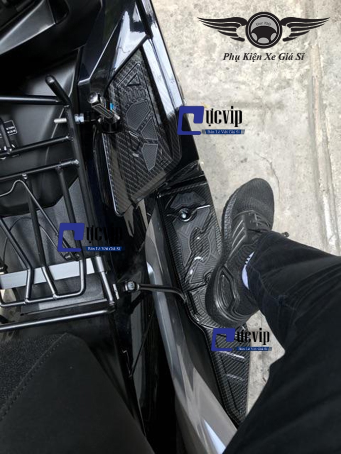 Thảm Lót Chân Trước AirBlade 2020 Carbon MS2818