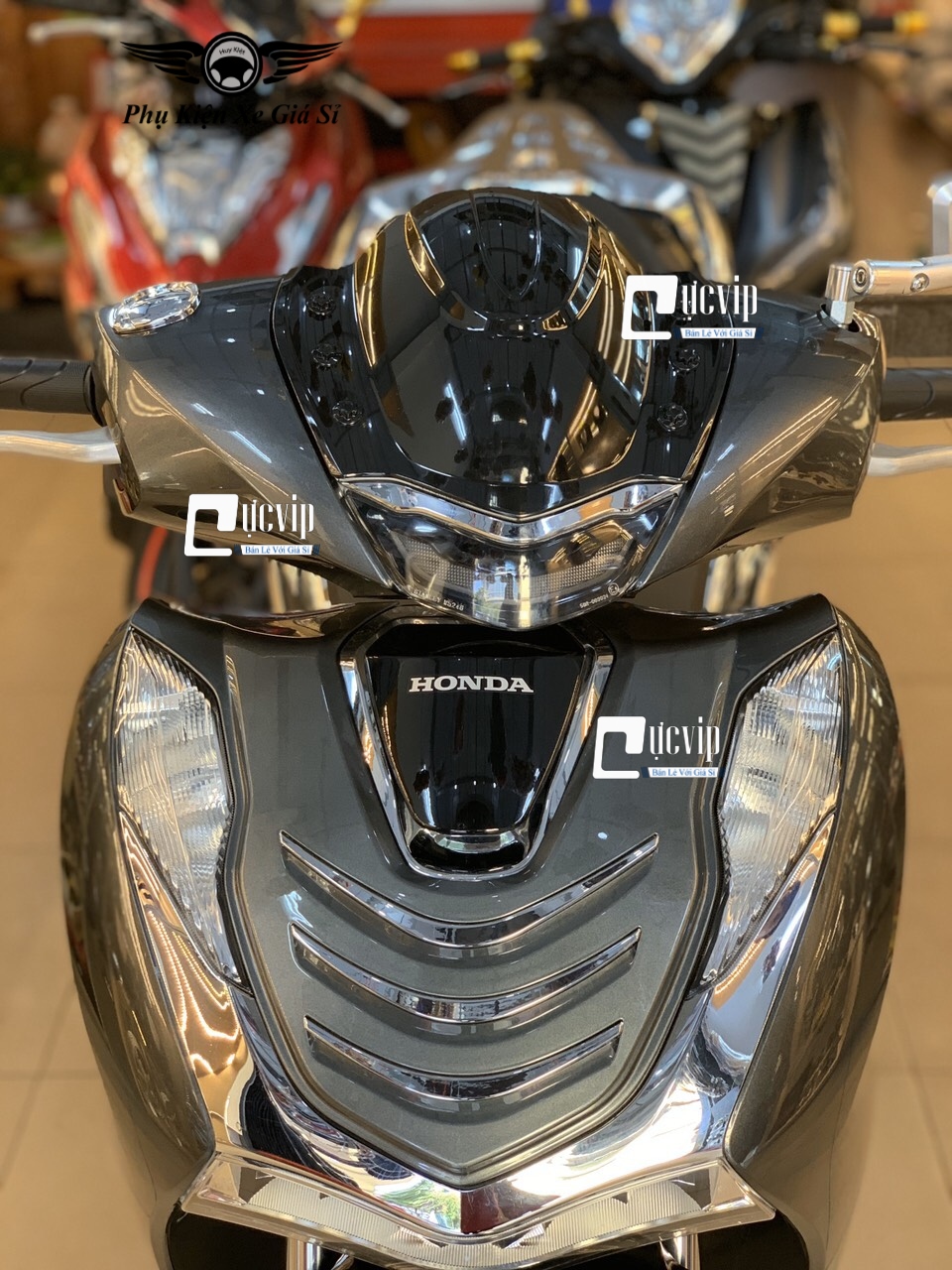 Mão SH 2020 Trong Suốt Màu Đen Khói MS3100