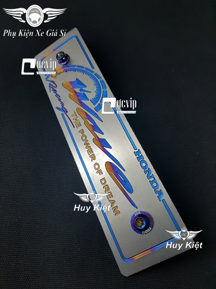 Bảng Tên Wave Titan (Mẫu Titan Khò) Kèm 2 Ốc Vương Miện MS3655
