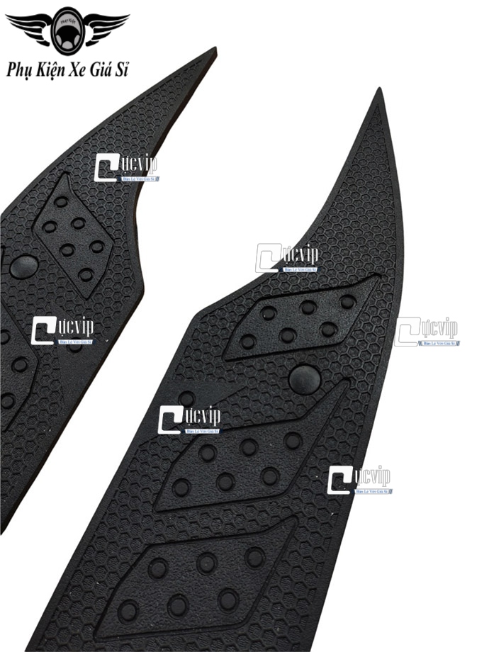 Thảm Lót Chân Trước AirBlade AB 2016 - 2019 Cao Su Dày Chữ Vàng MS4681