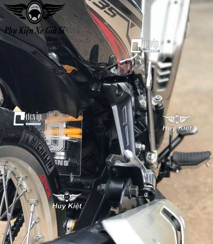 Mica Dẻo Che Phuộc, Chắn Bùn Phuộc Sau Gắn Xe Exciter 135, Exciter 150, Exciter155, Winner V1, Winner X V2, V3, Raider, Satria, Sonic MS5294